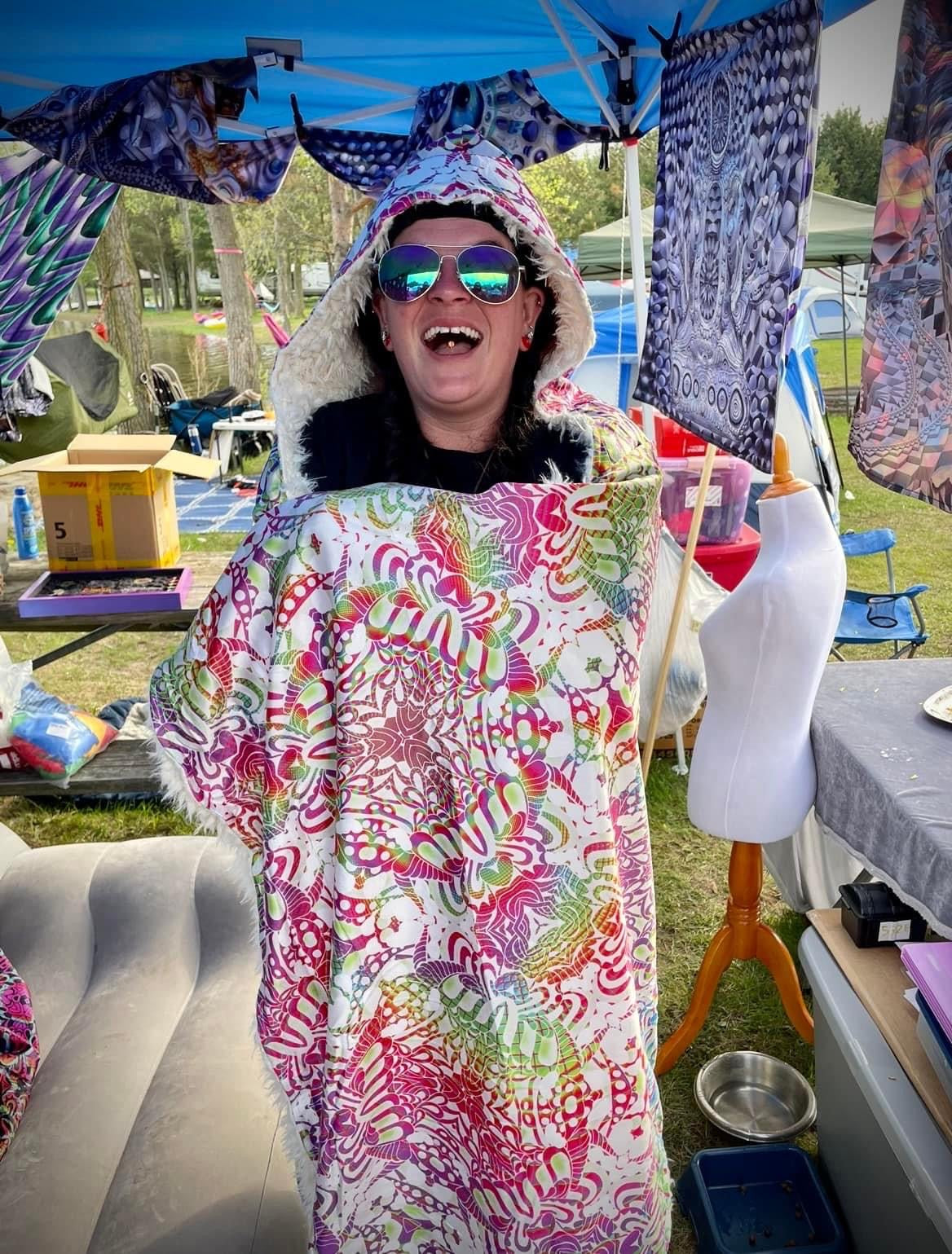 Psilocyber BTV - Hooded Blanket (Inverted)